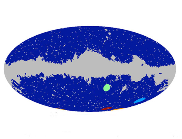 Astronomen ontdekten vier raadselachtige vlekken in de kosmische achtergrondstraling (kwadrant rechtsonder). Bewijs voor botsingen met andere universa? Bron: P. Feeney et al. 